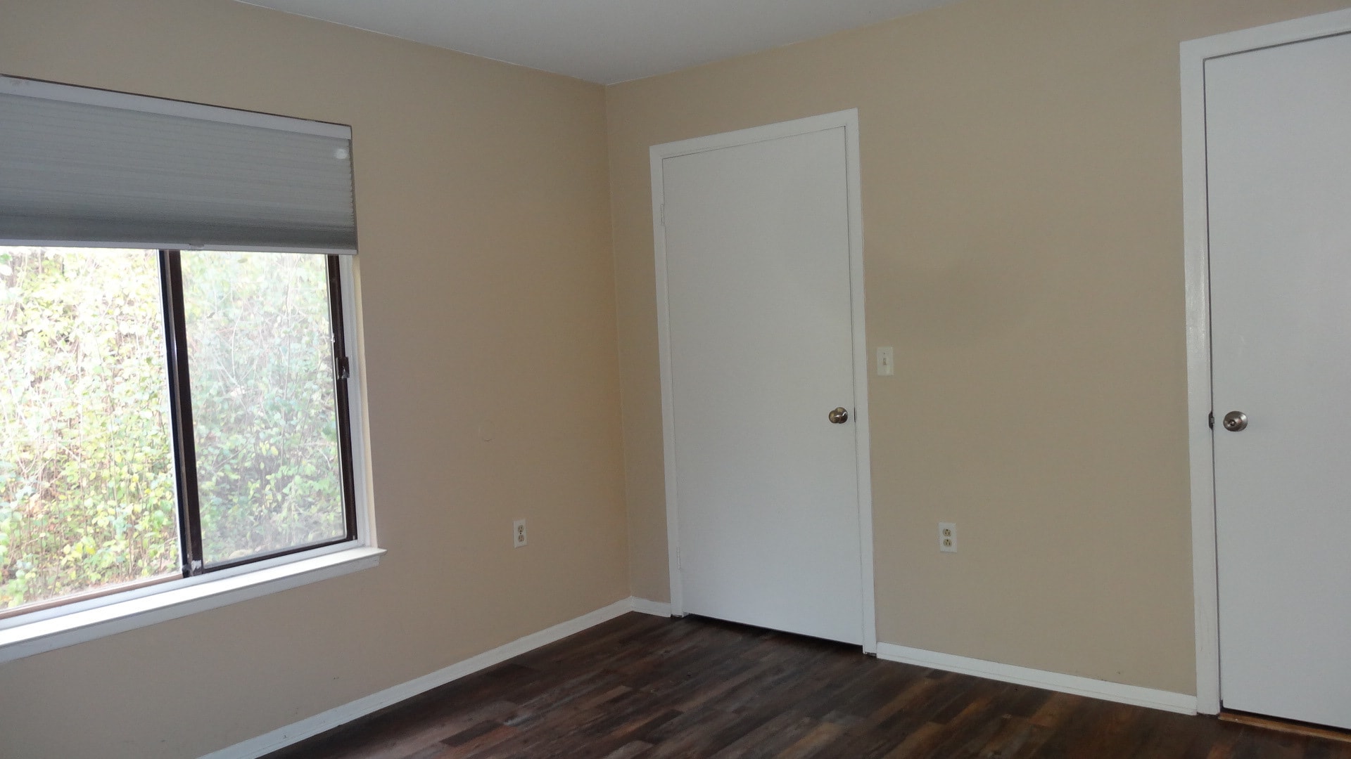 Building Photo - 225 Briarcrest Dr