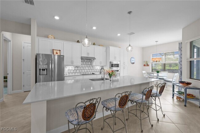 Building Photo - 11698 Canopy Loop