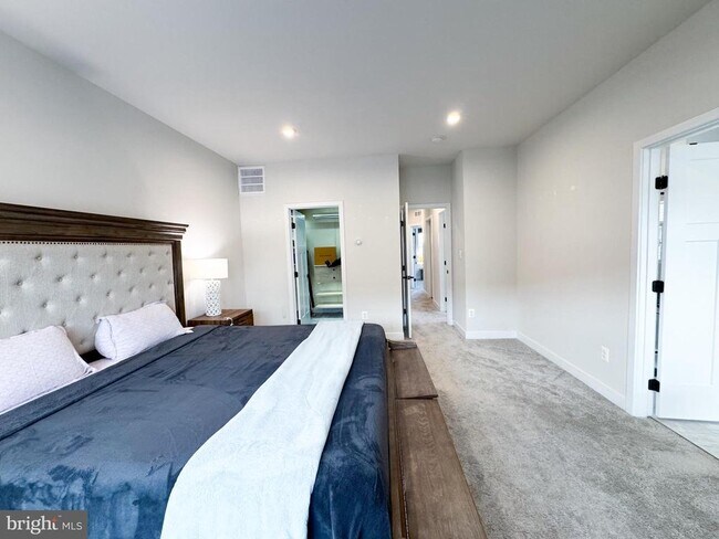 Building Photo - 24604 Cervelo Ter