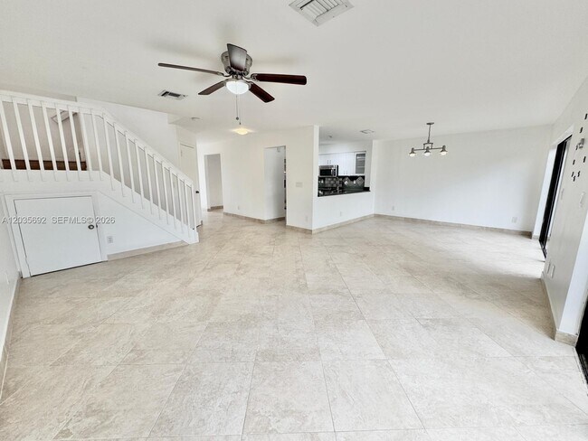 Building Photo - 1415 SW 110th Way
