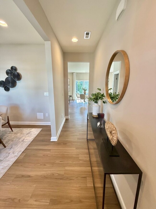 Building Photo - 3 BR/2.5BA | Newly Renovated Single Family Home | Fully Fenced Yard!