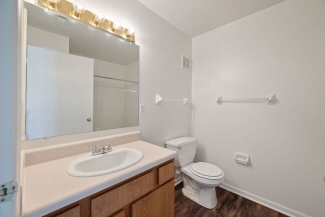 Building Photo - 5 Minutes To Wabash College******1 Bedroom******Best Living In Crawfordsville