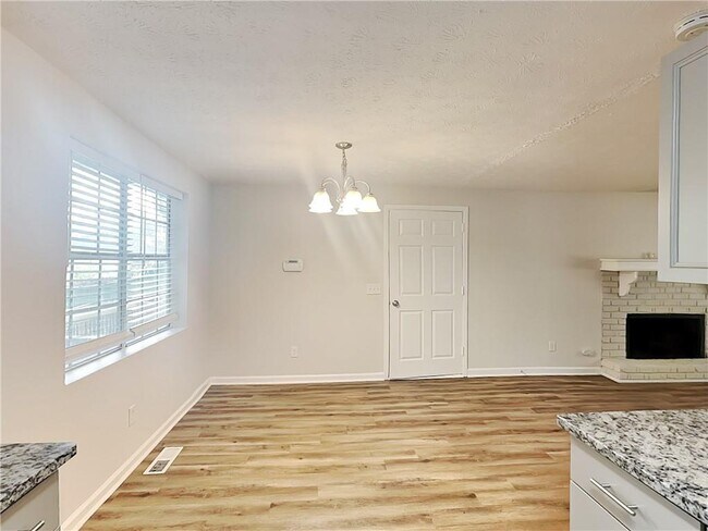 Building Photo - 3034 Millstone Ct SW