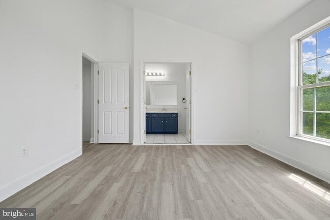 Building Photo - 1109 Pomelo Ct