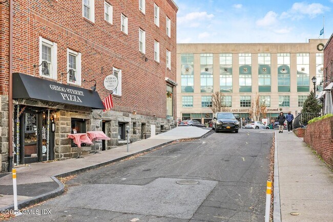 Building Photo - 12 Grigg St