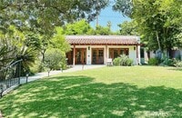 Building Photo - 2051 Fair Oaks Ave
