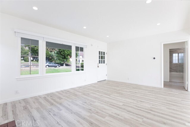 Building Photo - 1606 Bel Aire Dr