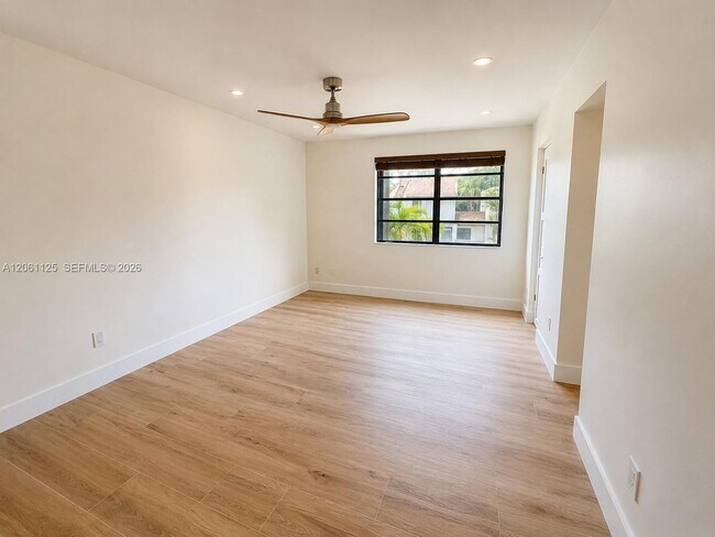 Building Photo - 11712 SW 91st Terrace