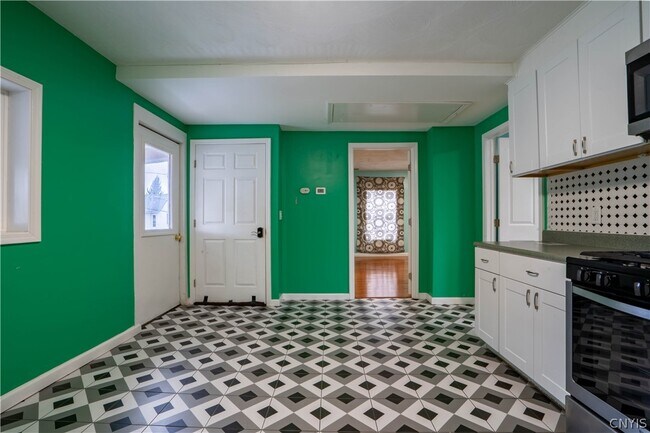 Building Photo - 312 Eastern Ave