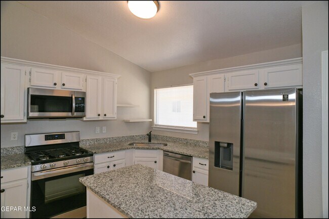 Building Photo - 4629 Michael Torres Dr