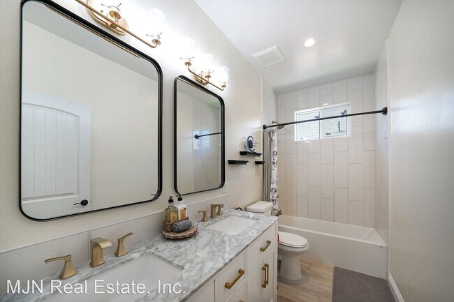 Building Photo - 4 br, 2 bath House - 914 Passion Place