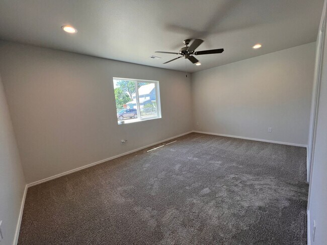 Building Photo - Newer Construction Home For Rent!