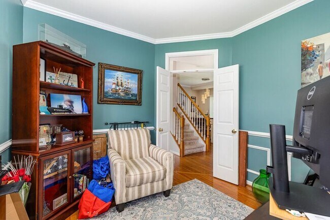 Building Photo - 11814 Gardenia Dr