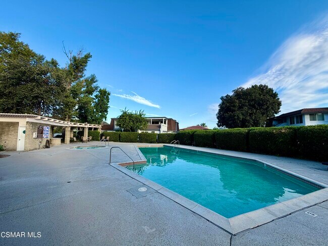 Building Photo - 3627 Summershore Ln