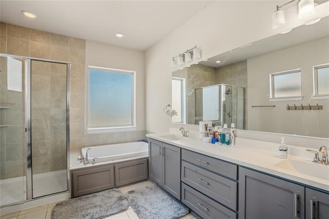 Building Photo - 4301 Meadow Hawk Dr