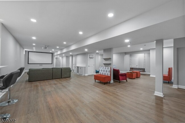 Building Photo - 12 Remy Ct