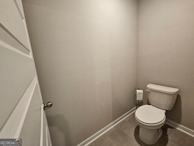 Building Photo - 52 White Spruce Wy