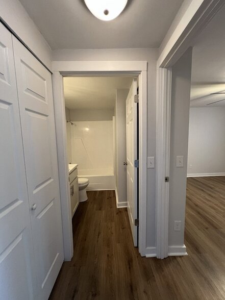 Building Photo - 2421 Madison St