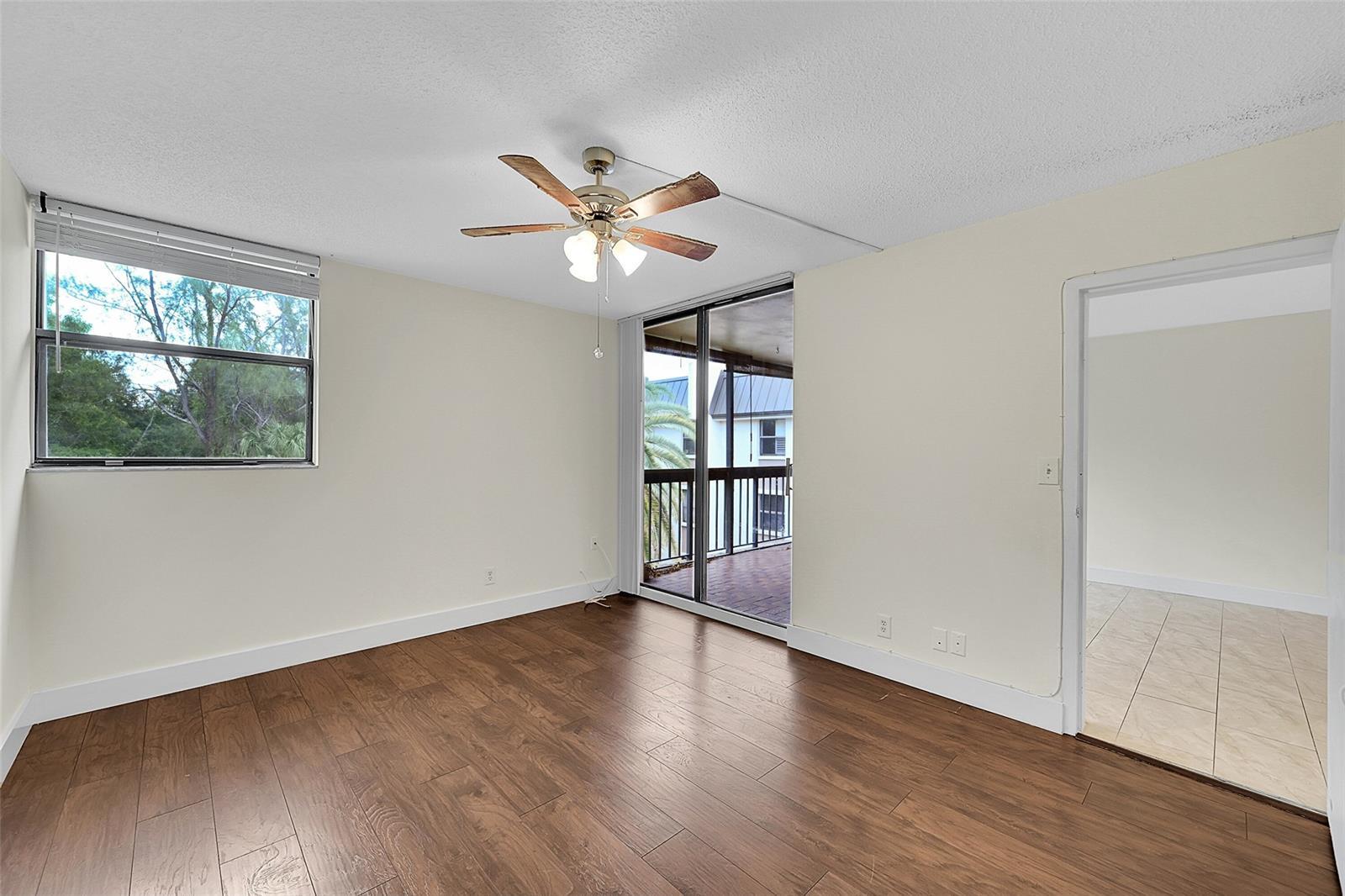 Building Photo - 8415 Forest Hills Dr