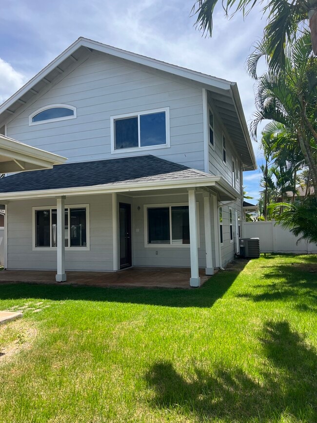 Building Photo - 91-1048 Kaihohonu St