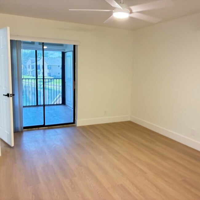 Building Photo - 3460 NW 47th Ave