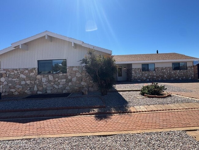 Building Photo - 4664 Citadel Dr