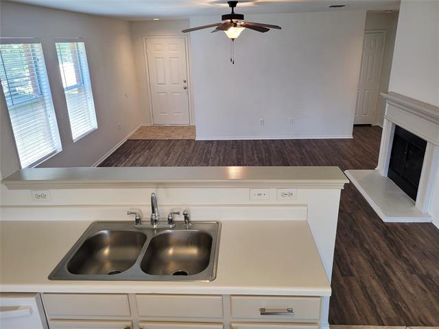 Building Photo - 12632 Kingsgate Dr