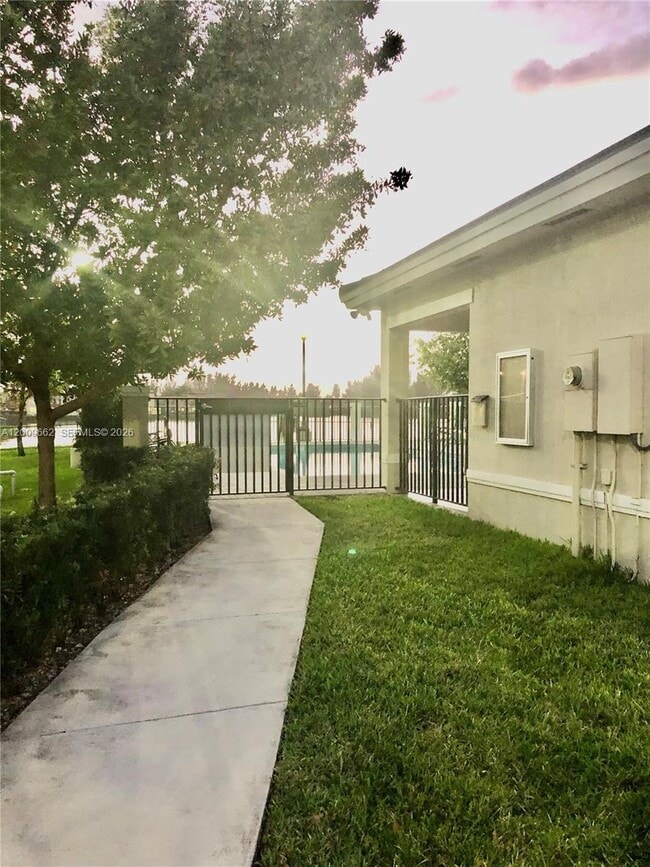Building Photo - 12740 SW 131st Terrace