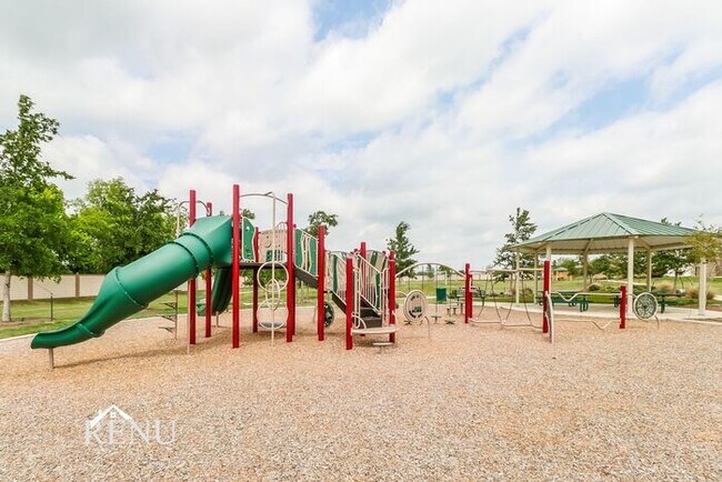 Building Photo - Coming Soon!