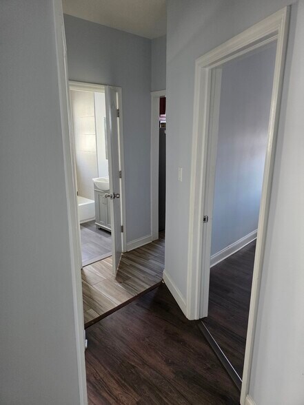 Building Photo - 1112 Walnut St