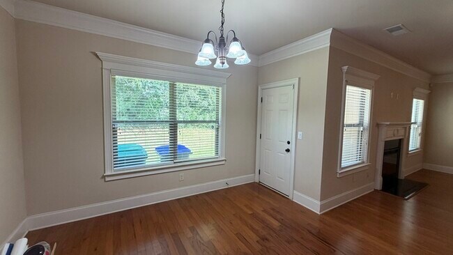 Building Photo - 590 Summerstone Ln