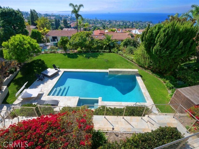 Building Photo - 1356 Vía Romero