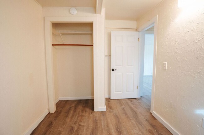 Building Photo - Charming Single Family Home In McKinleyville