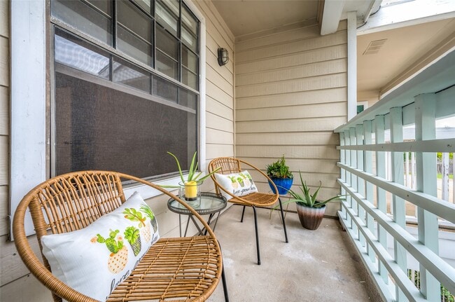 Building Photo - 12660 Ashford Point Dr