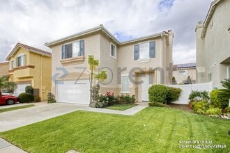 Building Photo - 17 Armory Pl