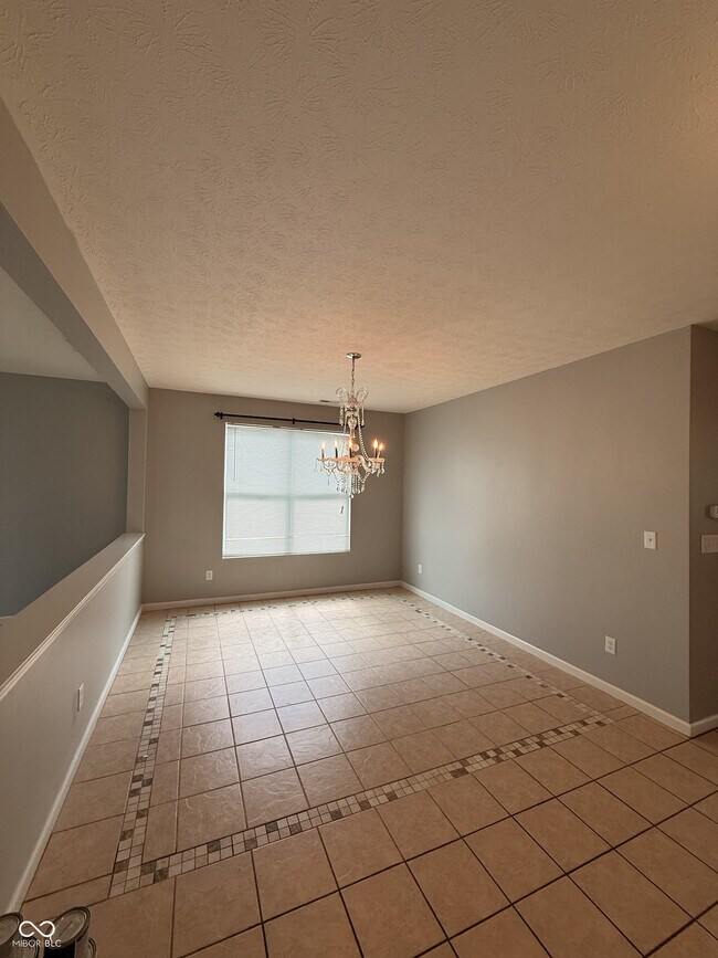 Building Photo - 7824 Newhall Way