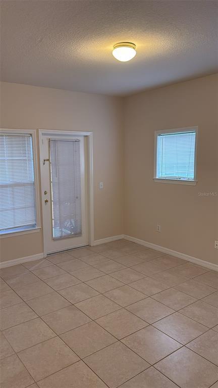 Building Photo - 3599 Conroy Rd