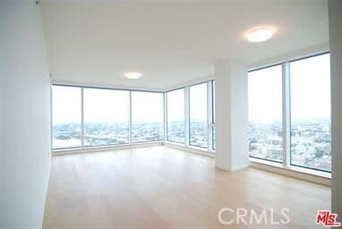 Building Photo - 889 Francisco St