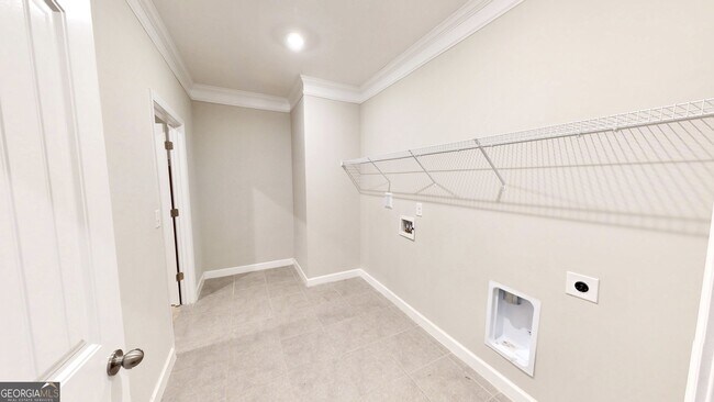 Building Photo - 2455 Westlington Cir