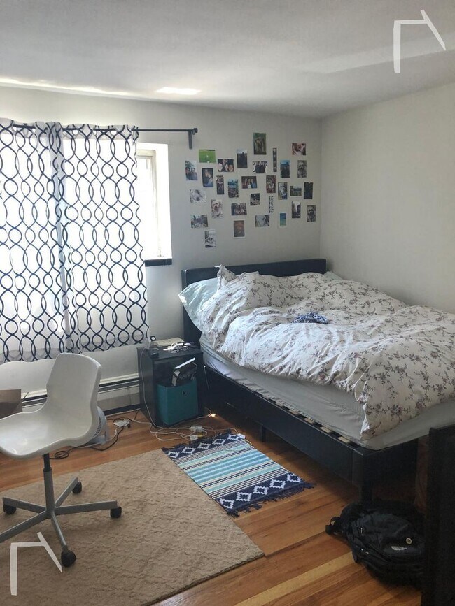Building Photo - AD PROP 1369-GW-  245 Kelton, #24, Boston, MA 02134 (Allston)