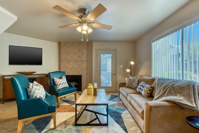 Building Photo - Riverview Townhomes