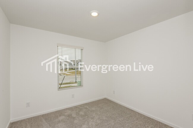 Building Photo - 2260 Tierra Madre Blvd