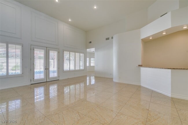 Building Photo - 8706 Mesa Madera Dr