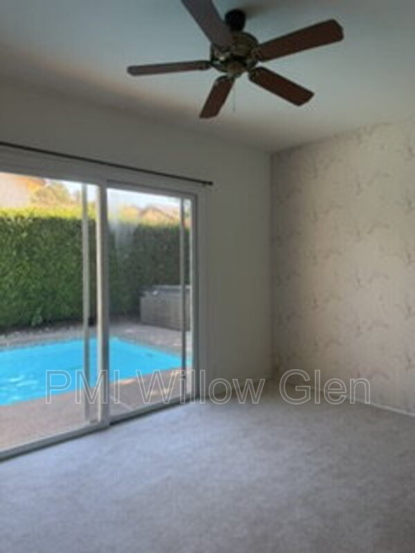 Building Photo - 536 Curie Dr
