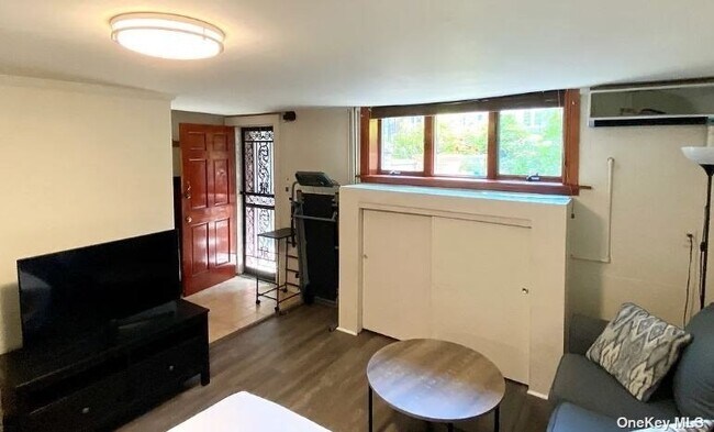 Building Photo - 21-38-38 46th St