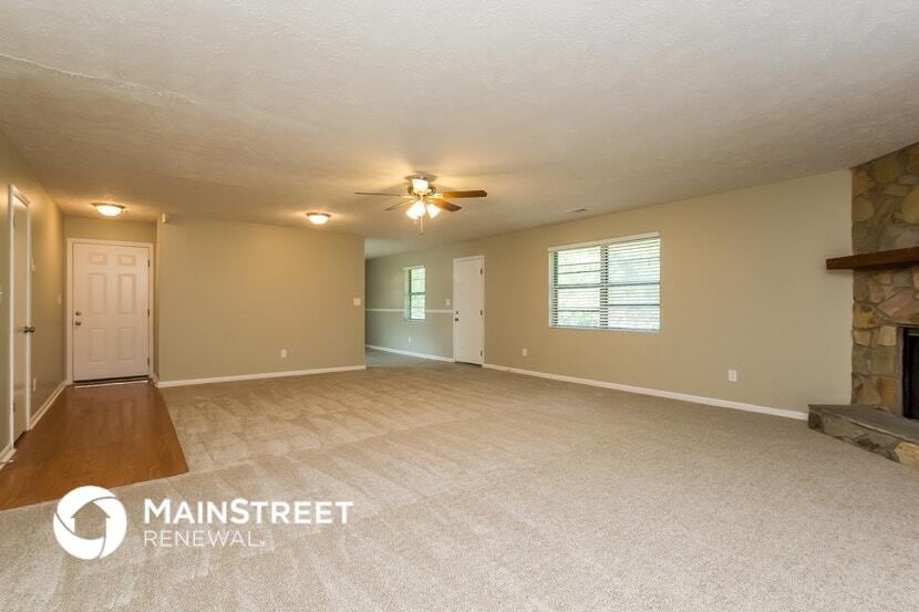 Building Photo - 3790 Creekview Cir
