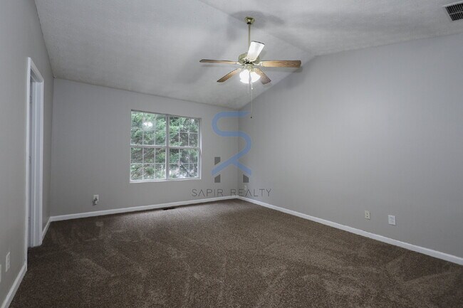 Building Photo - 742 Bridgewood Ct