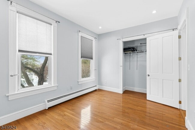 Building Photo - 109 North Ave