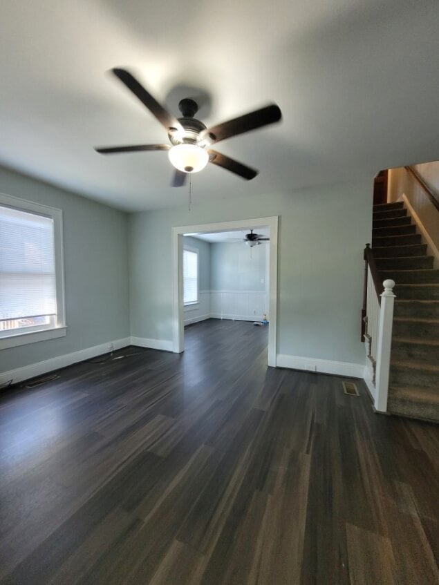 Building Photo - 121 W Main St