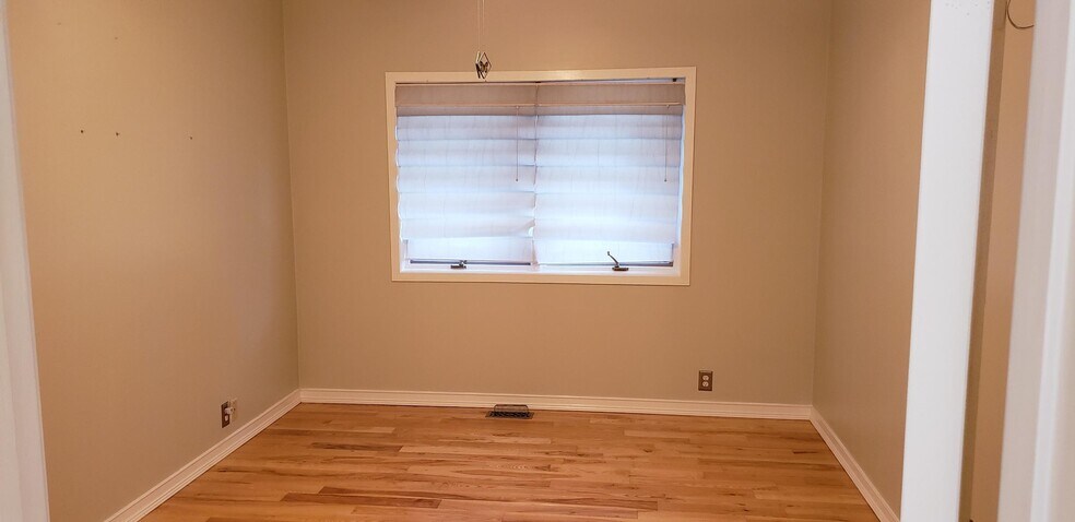 Building Photo - 21 Kreger Dr